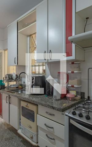 Casa à venda com 144m², 3 quartos e 2 vagas Casa à venda com 144m², 3 quartos e 2 vagasCozinha