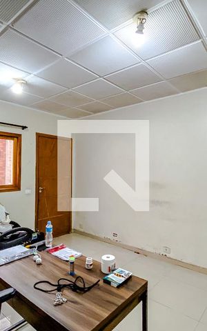 Casa à venda com 230m², 3 quartos e 5 vagasCasa 2