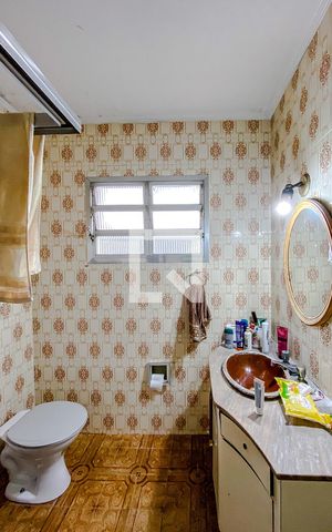 Casa à venda com 230m², 3 quartos e 5 vagasBanheiro