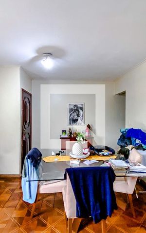 Casa à venda com 230m², 3 quartos e 5 vagasSala