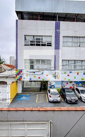 Casa à venda com 230m², 3 quartos e 5 vagasVista da Sala