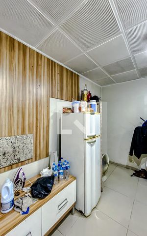 Casa à venda com 230m², 3 quartos e 5 vagasCasa 2