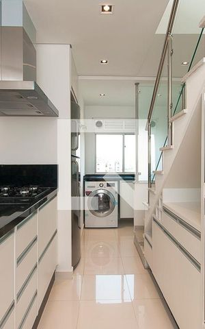 Apartamento à venda com 94m², 2 quartos e 1 vaga Apartamento à venda com 94m², 2 quartos e 1 vagaCozinha