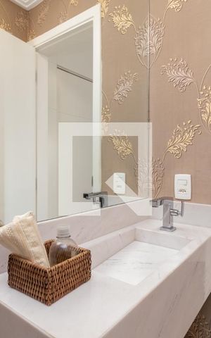 Apartamento para alugar com 122m², 3 quartos e 3 vagasLavabo