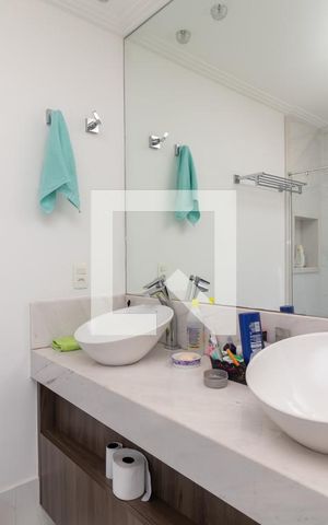 Apartamento para alugar com 122m², 3 quartos e 3 vagasBanheiro da Suíte
