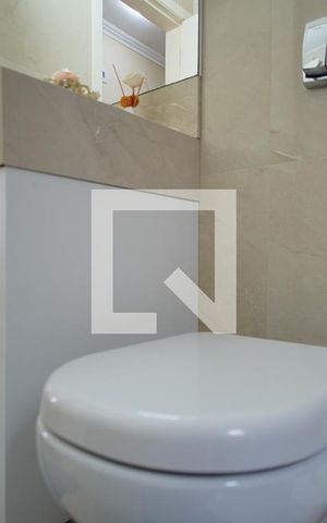 Casa à venda com 180m², 3 quartos e 2 vagasBanheiro Corredor