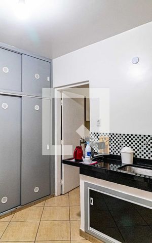 Casa à venda com 180m², 3 quartos e 2 vagas Casa à venda com 180m², 3 quartos e 2 vagasCozinha