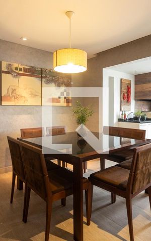 Apartamento à venda com 163m², 3 quartos e 3 vagas Apartamento à venda com 163m², 3 quartos e 3 vagasSala
