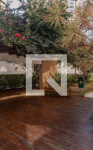 Apartamento à venda com 163m², 3 quartos e 3 vagas Apartamento à venda com 163m², 3 quartos e 3 vagasÁrea externa