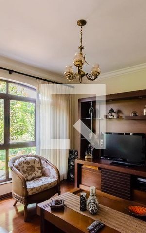 Casa à venda com 206m², 3 quartos e 4 vagasSala 1