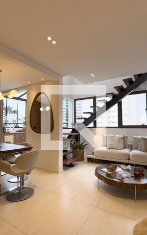 Apartamento à venda com 180m², 2 quartos e 3 vagas