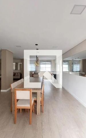 Apartamento para alugar com 38m², 2 quartos e 1 vaga Apartamento para alugar com 38m², 2 quartos e 1 vagaÁrea comum - Salão de festas