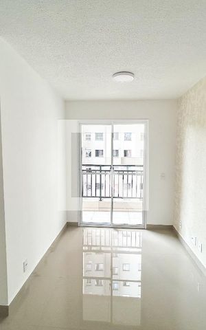 Apartamento para alugar com 38m², 2 quartos e 1 vaga Apartamento para alugar com 38m², 2 quartos e 1 vagaSala