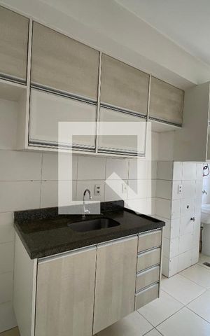 Apartamento para alugar com 53m², 2 quartos e 1 vaga Apartamento para alugar com 53m², 2 quartos e 1 vagaCozinha e Área de Serviço