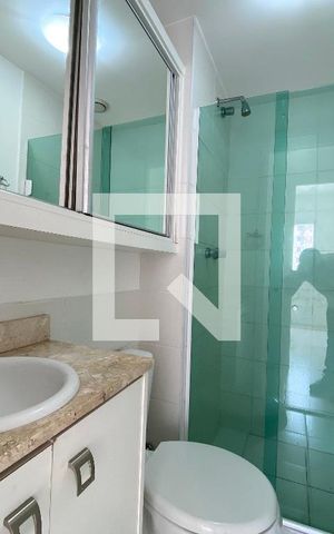 Apartamento para alugar com 53m², 2 quartos e 1 vaga Apartamento para alugar com 53m², 2 quartos e 1 vagaBanheiro Social