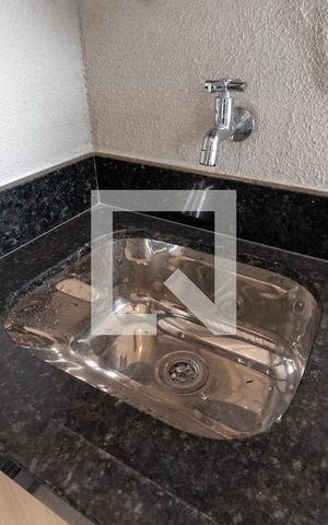 Apartamento à venda com 29m², 1 quarto e sem vagaVaranda e Área de Serviço