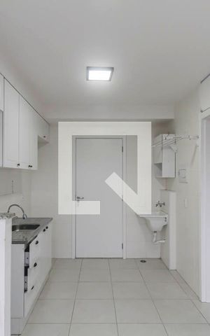 Apartamento à venda com 28m², 1 quarto e sem vaga Apartamento à venda com 28m², 1 quarto e sem vagaSala/Cozinha