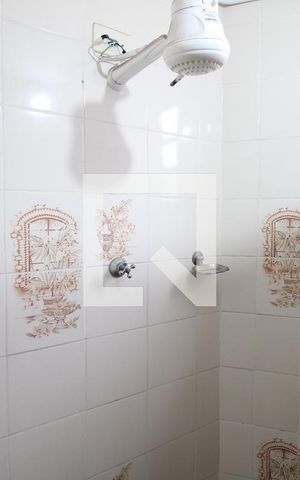 Casa à venda com 134m², 4 quartos e 2 vagasCasa 2 - Banheiro