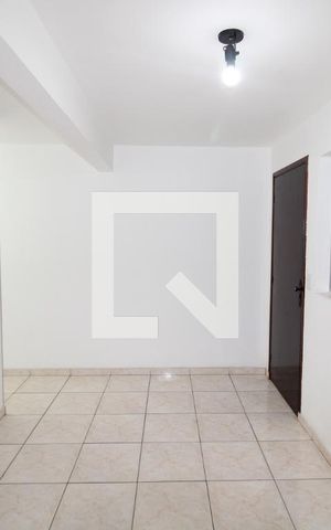 Casa à venda com 134m², 4 quartos e 2 vagasCasa 2 - Sala