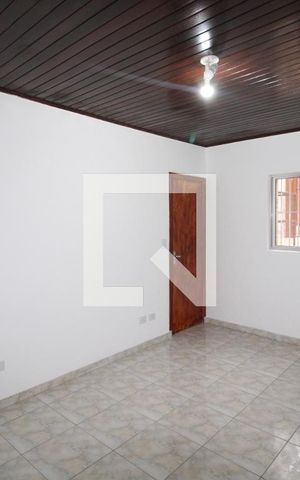 Casa à venda com 134m², 4 quartos e 2 vagasCasa 1 - Quarto 1