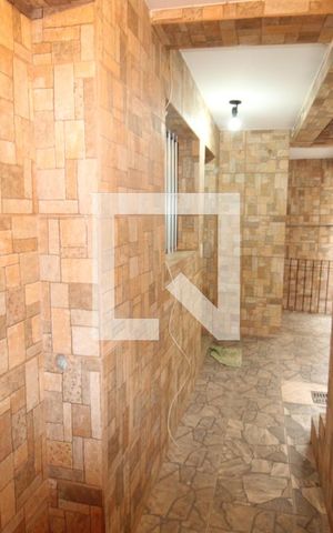 Casa à venda com 134m², 4 quartos e 2 vagasCasa 2 - Área de Serviço
