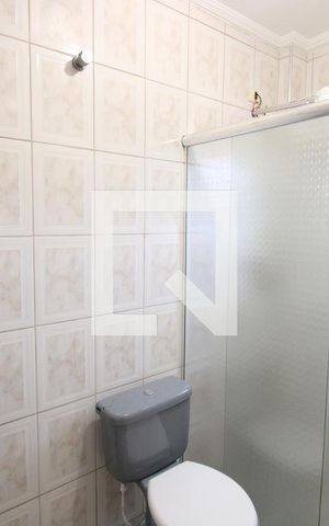 Casa à venda com 134m², 4 quartos e 2 vagasCasa 1 - Banheiro 2