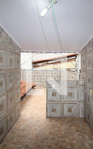 Casa à venda com 134m², 4 quartos e 2 vagasCasa 1 - Área de Serviço 2