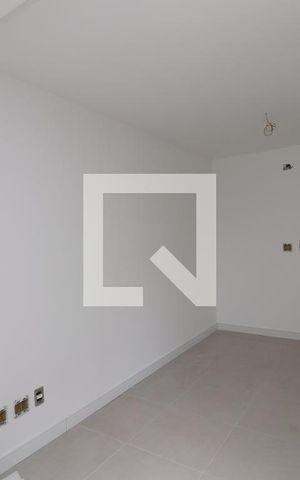 Casa à venda com 250m², 3 quartos e 2 vagasSuíte 2