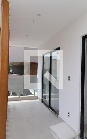 Casa à venda com 250m², 3 quartos e 2 vagasVaranda