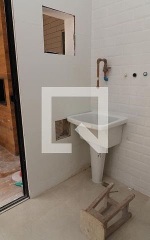 Casa à venda com 250m², 3 quartos e 2 vagasÁrea de Serviço
