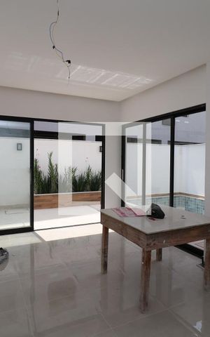 Casa à venda com 250m², 3 quartos e 2 vagasCozinha