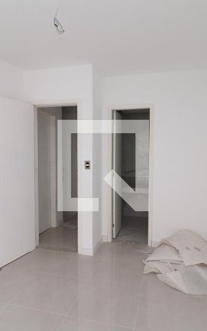 Casa à venda com 250m², 3 quartos e 2 vagasSuíte 1