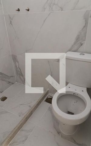 Casa à venda com 250m², 3 quartos e 2 vagasBanheiro da Suíte