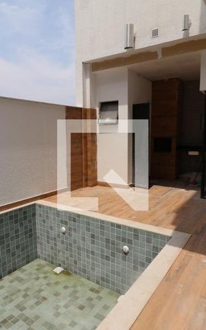Casa à venda com 250m², 3 quartos e 2 vagasÁrea externa
