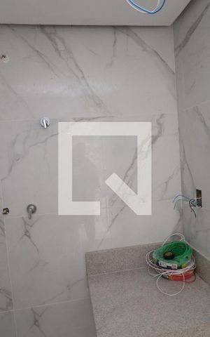 Casa à venda com 250m², 3 quartos e 2 vagasBanheiro Social