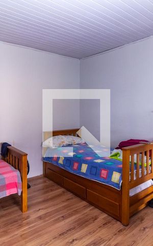 Casa à venda com 340m², 2 quartos e 2 vagas Casa à venda com 340m², 2 quartos e 2 vagasQuarto 1