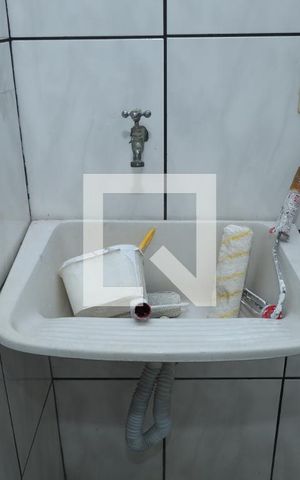 Casa à venda com 60m², 1 quarto e sem vagaÁrea de Serviço