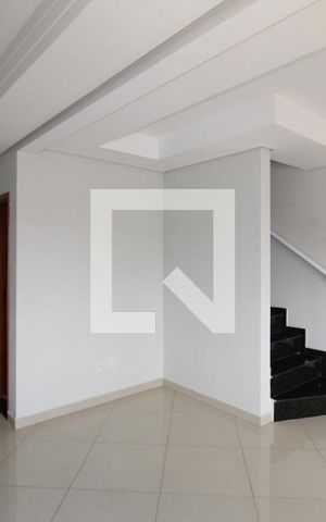 Casa de condomínio à venda com 199m², 3 quartos e 3 vagasSala