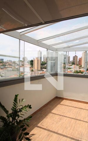 Casa de condomínio à venda com 199m², 3 quartos e 3 vagasSala - Varanda