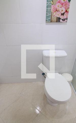 Casa de condomínio à venda com 199m², 3 quartos e 3 vagasQuarto 3 - Banheiro