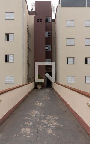 Apartamento para alugar com 50m², 2 quartos e 1 vaga Apartamento para alugar com 50m², 2 quartos e 1 vagaFachada do bloco