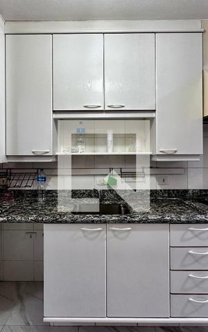 Casa à venda com 155m², 3 quartos e 2 vagas Casa à venda com 155m², 3 quartos e 2 vagasCozinha