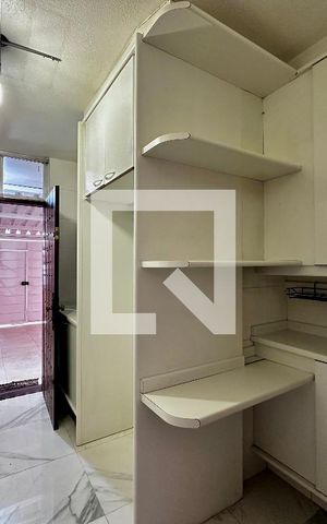 Casa à venda com 155m², 3 quartos e 2 vagas Casa à venda com 155m², 3 quartos e 2 vagasCozinha