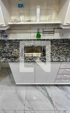 Casa à venda com 155m², 3 quartos e 2 vagas Casa à venda com 155m², 3 quartos e 2 vagasCozinha