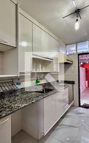 Casa à venda com 155m², 3 quartos e 2 vagas Casa à venda com 155m², 3 quartos e 2 vagasCozinha