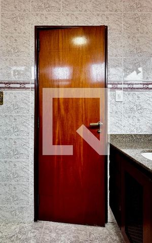 Casa à venda com 155m², 3 quartos e 2 vagas Casa à venda com 155m², 3 quartos e 2 vagasBanheiro Suíte