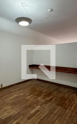 Apartamento à venda com 278m², 3 quartos e 1 vaga Apartamento à venda com 278m², 3 quartos e 1 vagaSala II