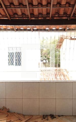 Casa de condomínio para alugar com 120m², 4 quartos e 2 vagasVaranda