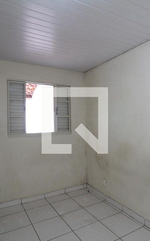 Casa de condomínio para alugar com 120m², 4 quartos e 2 vagasSuite