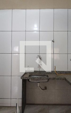 Casa de condomínio para alugar com 120m², 4 quartos e 2 vagasCozinha